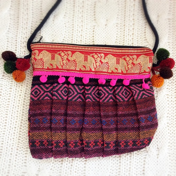 🐘 BOHO Elephant Pattern Shoulder Bag 🐘 - Picture 3 of 8